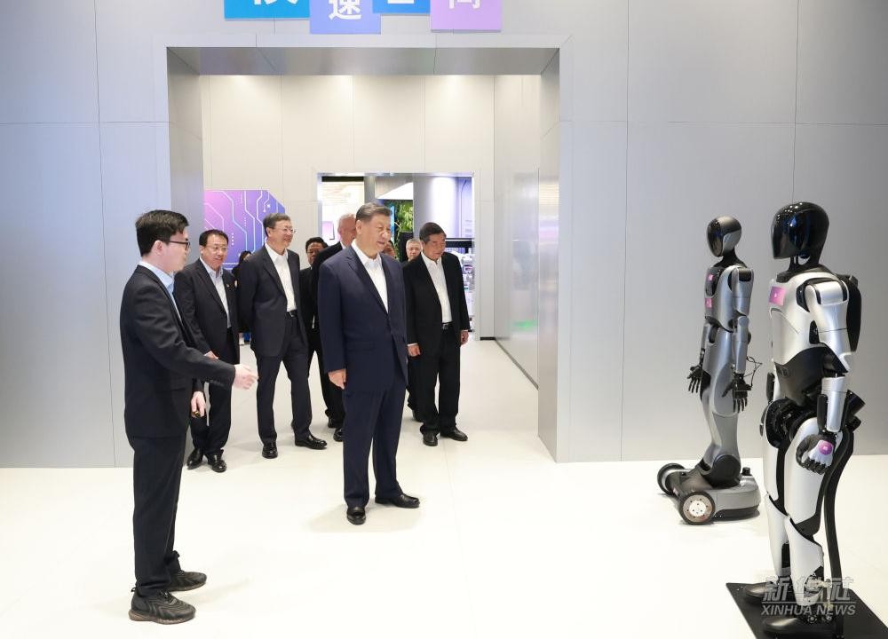 习近平总书记到上海调研，三亿代表具身智能行业汇报进展